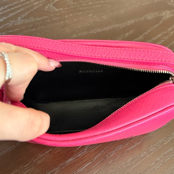 Balenciaga XS Camera Bag - Hot Pink - Picture 7 of 9
